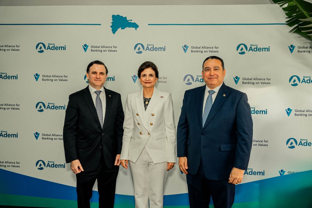 Andrés Bordas, Raquel Peña and Juan Manuel Ureña